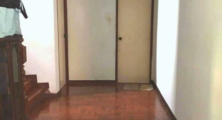 For sale 3 bedrooms house in Mueang Chiang Mai, Chiang Mai