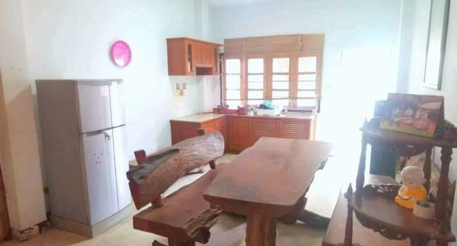 For sale 3 bedrooms house in Mueang Chiang Mai, Chiang Mai