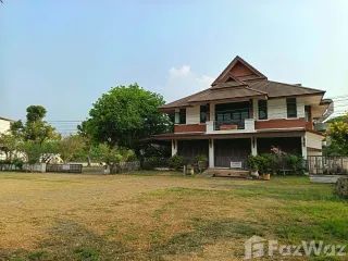 For sale 4 bedrooms house in San Kamphaeng, Chiang Mai