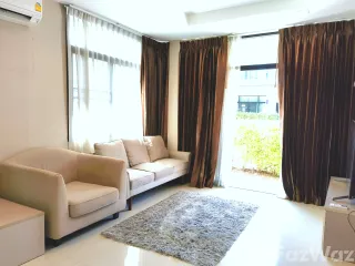 For sale 3 bedrooms house in Saraphi, Chiang Mai