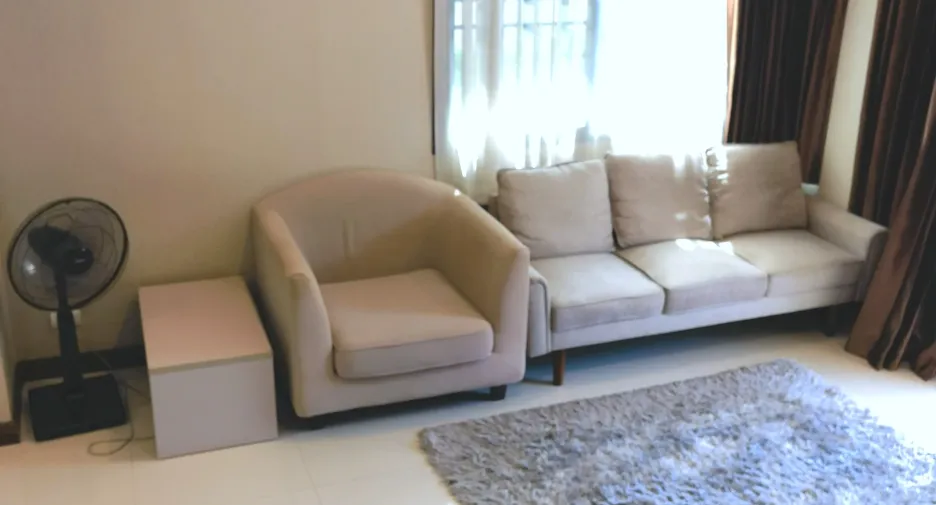 For sale 3 bedrooms house in Saraphi, Chiang Mai