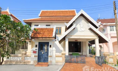 出租 3 卧室 独立屋 在 Ban Chang, Rayong