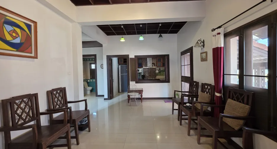 À louer 3 chambres maison à Ban Chang, Rayong
