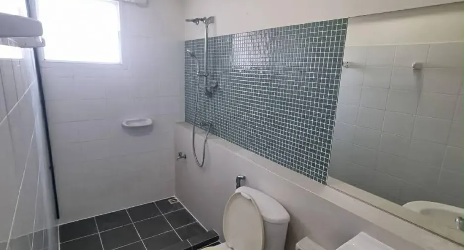 Reihenhaus zur Miete mit 3 Zimmer in Bang Yai, Nonthaburi