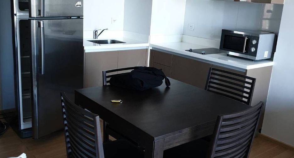 À vendre 1 chambre condo à Khlong Toei, Bangkok