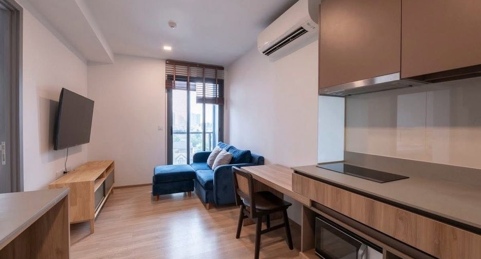 For rent and for sale 1 bed condo in Watthana, Bangkok