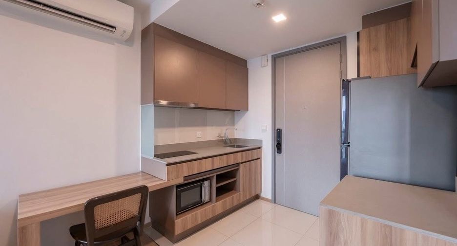 For rent and for sale 1 bed condo in Watthana, Bangkok