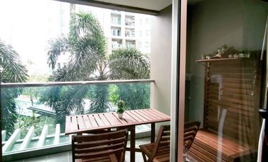 À louer 2 chambres condo à Huai Khwang, Bangkok