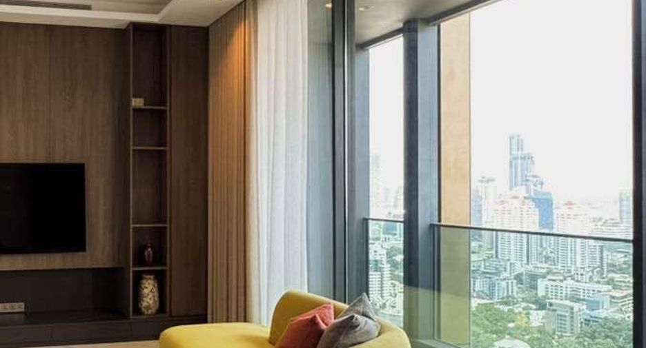 À louer 4 chambres condo à Khlong Toei, Bangkok