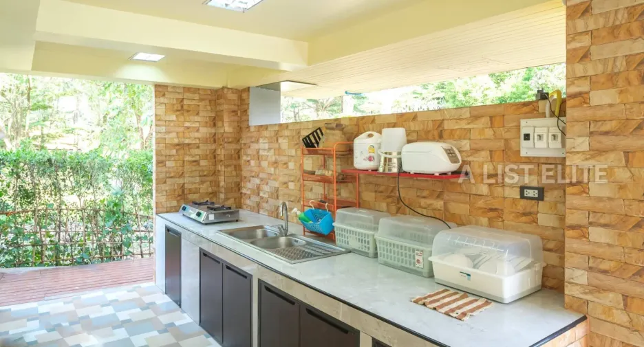 For rent 4 bedrooms house in Pak Chong, Nakhon Ratchasima