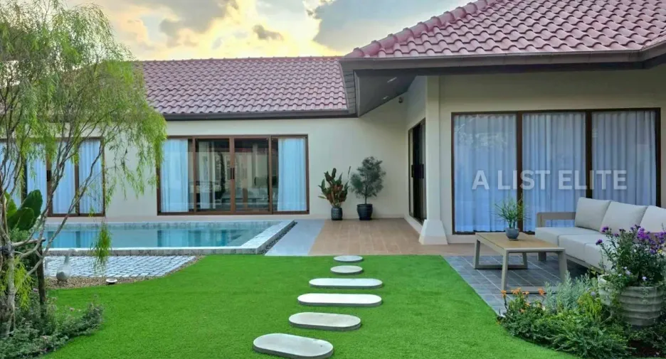 Haus zur Miete mit 4 Zimmer in Bang Lamung, Chonburi