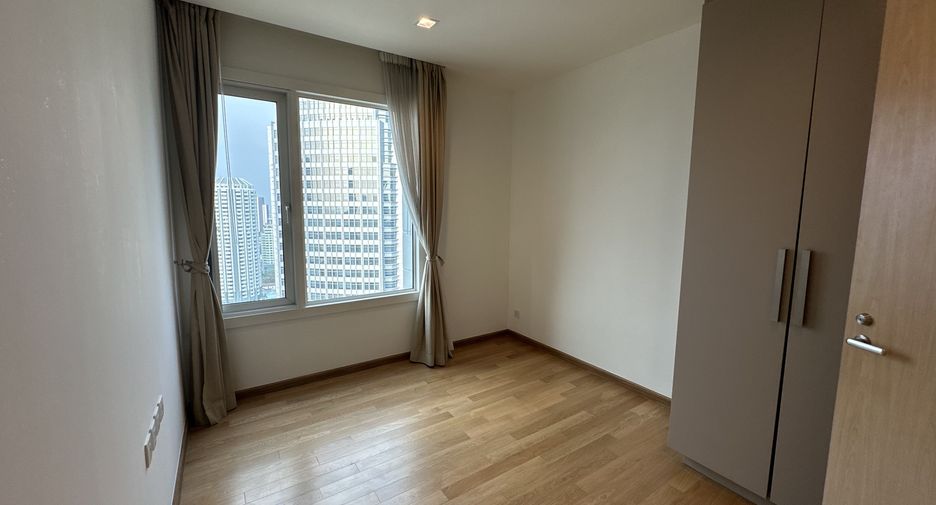 Wohnung zum Kauf mit 3 Zimmer in Khlong Toei, Bangkok
