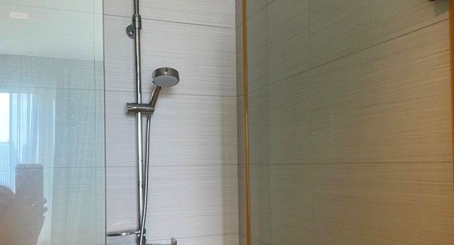 For sale 1 bed condo in Khlong Toei, Bangkok