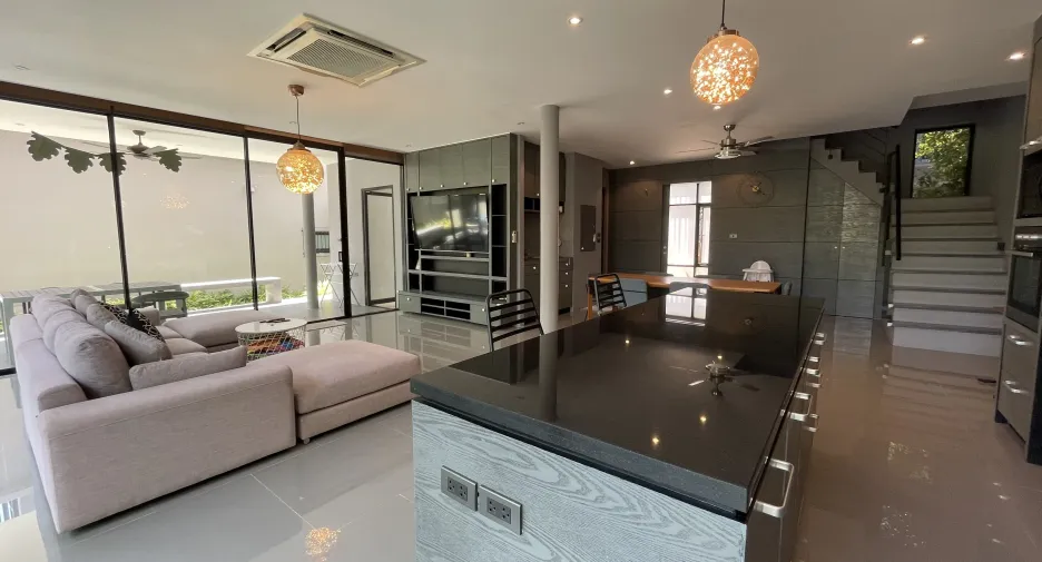 For rent 3 bedrooms villa in Thalang, Phuket