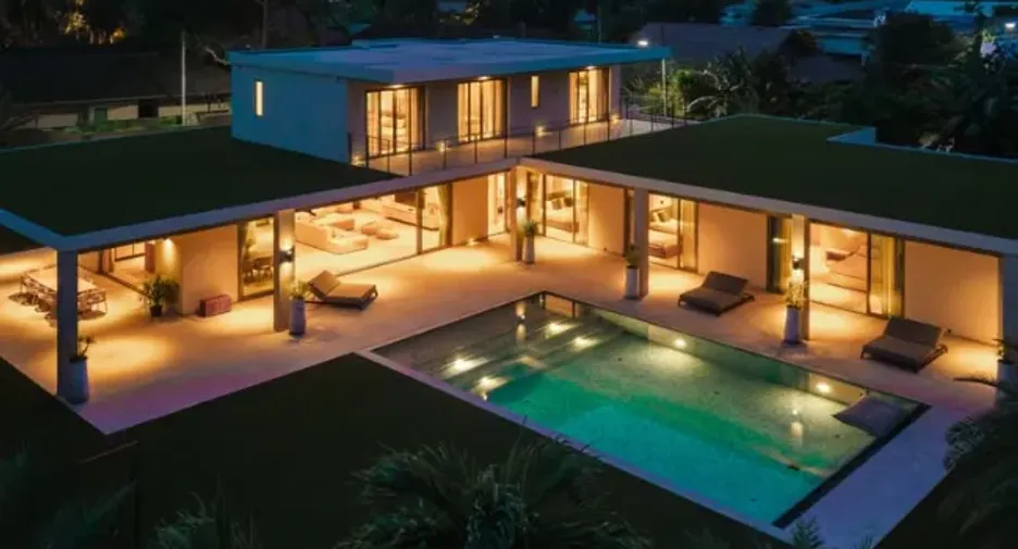 À louer 6 chambres villa à Mueang Phuket, Phuket