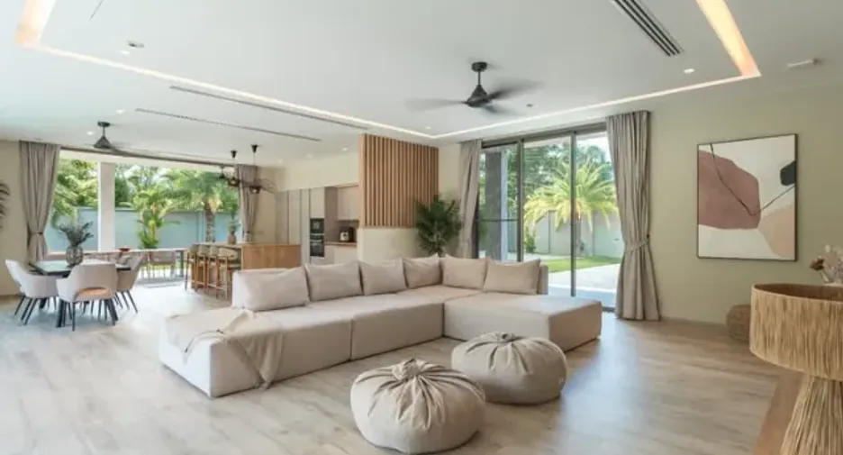 À louer 6 chambres villa à Mueang Phuket, Phuket