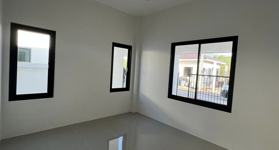 For sale 3 bedrooms house in Mueang Udon Thani, Udon Thani
