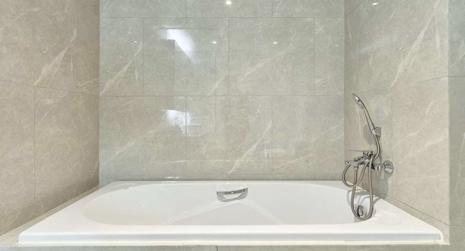 For rent 2 bedrooms apartment in Mueang Chiang Mai, Chiang Mai