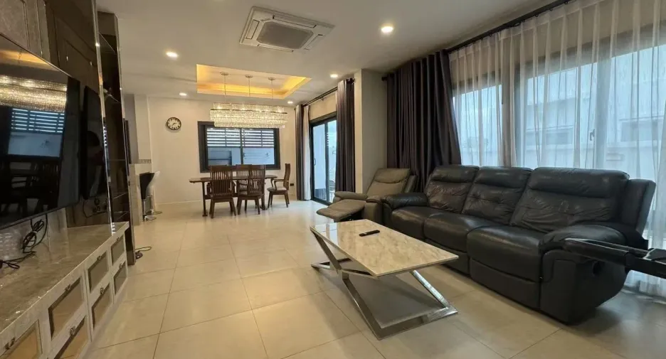 出售 3 卧室 别墅 在 Bang Lamung, Chon Buri