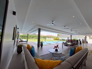 For sale 6 bedrooms villa in Hua Hin, Prachuap Khiri Khan