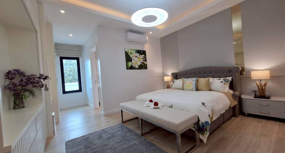 For sale 6 bedrooms villa in Hua Hin, Prachuap Khiri Khan