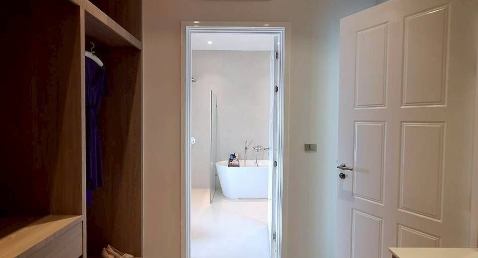 For sale 6 bedrooms villa in Hua Hin, Prachuap Khiri Khan