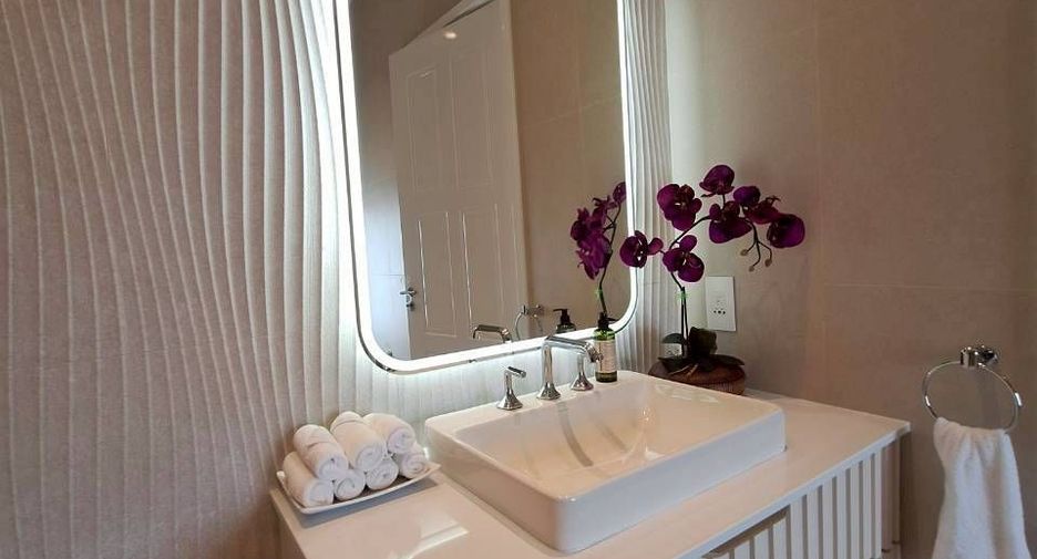 For sale 6 bedrooms villa in Hua Hin, Prachuap Khiri Khan