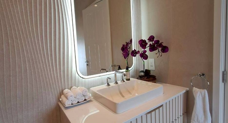 For sale 6 bedrooms villa in Hua Hin, Prachuap Khiri Khan