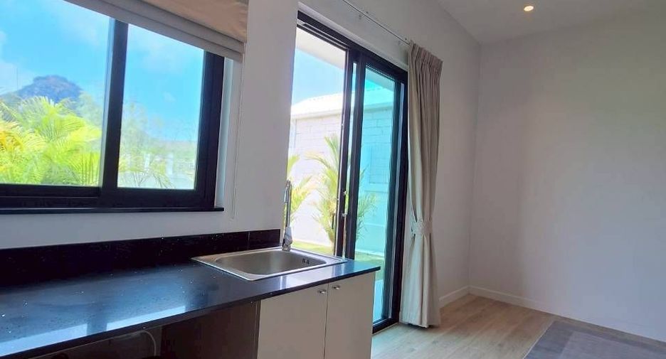 For sale 6 bedrooms villa in Hua Hin, Prachuap Khiri Khan