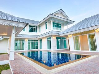 出租 4 卧室 别墅 在 Cha-Am, Phetchaburi