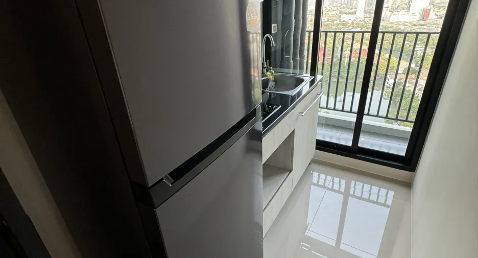 À louer studio condo à Bang Phli, Samut Prakan