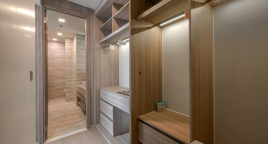 Wohnung zur Miete mit 3 Zimmer in Khlong Toei, Bangkok