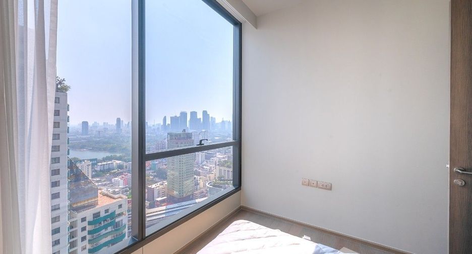 Wohnung zur Miete mit 3 Zimmer in Khlong Toei, Bangkok