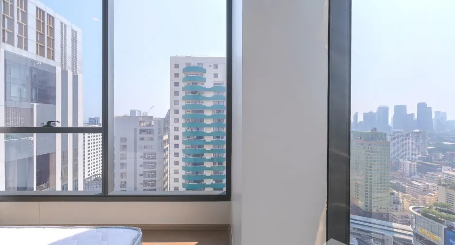 Wohnung zur Miete mit 3 Zimmer in Khlong Toei, Bangkok