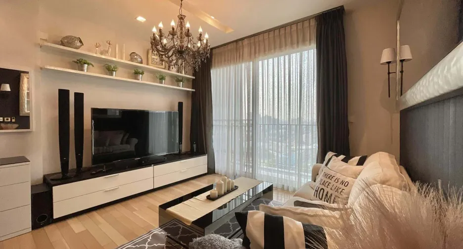 For sale and for rent 2 bedrooms condo in Khlong Toei, Bangkok