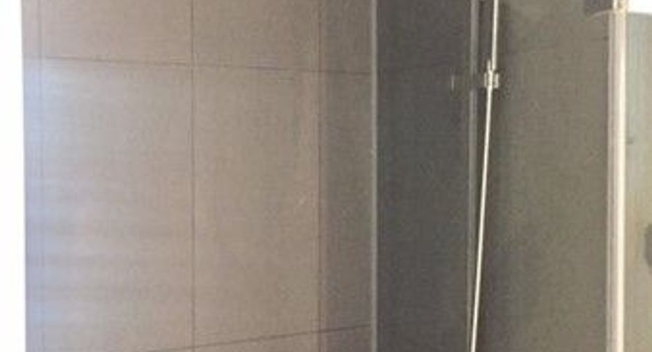 For rent studio condo in Khlong Toei, Bangkok