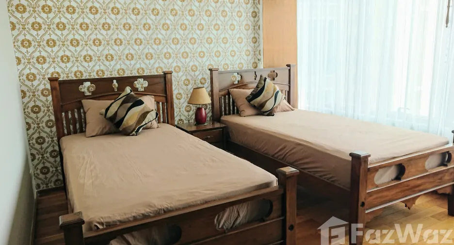 Condo en alquiler de 2 habitaciones en Khlong Toei, Bangkok
