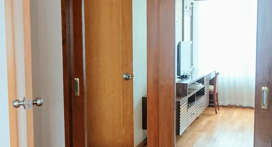 Condo en alquiler de 2 habitaciones en Khlong Toei, Bangkok