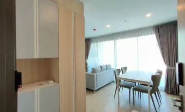 À louer 2 chambres condo à Bang Na, Bangkok