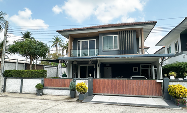 Casa en venta de 3 habitaciones en Prawet, Bangkok