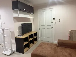 Condo en alquiler de 1 habitaciones en Huai Khwang, Bangkok