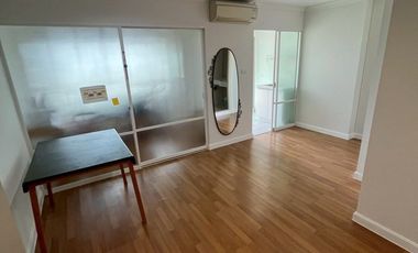For sale 1 bed condo in Huai Khwang, Bangkok
