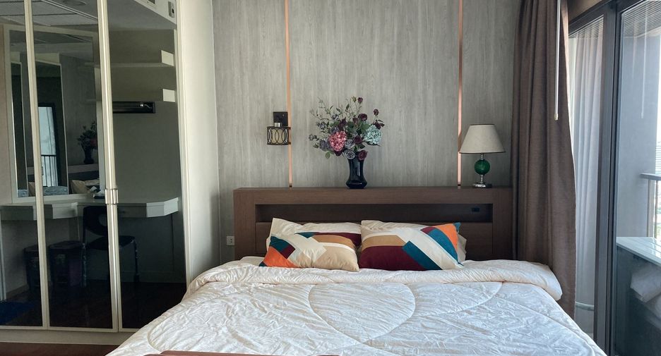For rent 1 bed condo in Khlong Toei, Bangkok