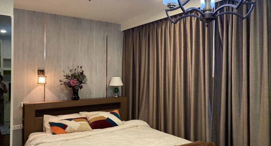 For rent 1 bed condo in Khlong Toei, Bangkok