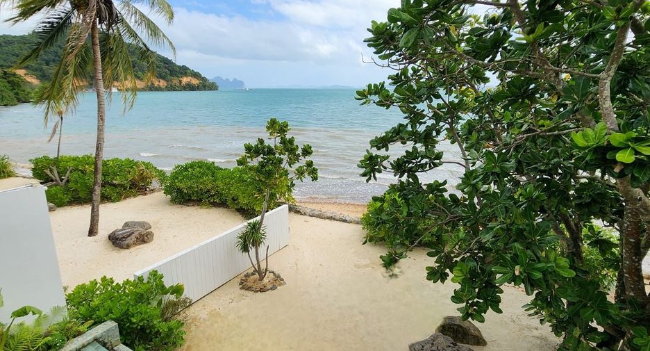 Villa en alquiler de 4 habitaciones en Thalang, Phuket