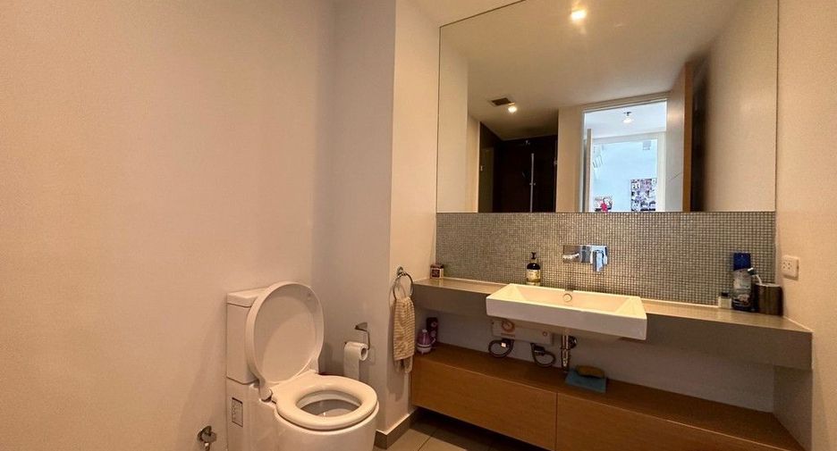 Продажа 1 кровать кондо в Кхлонг Тоеи, Бангкок