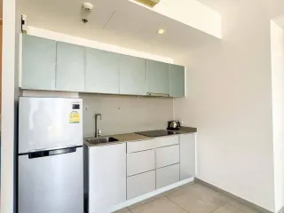 Wohnung zum Kauf mit 2 Zimmer in Khlong Toei, Bangkok
