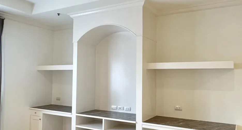 Condo en alquiler de 4 habitaciones en Watthana, Bangkok