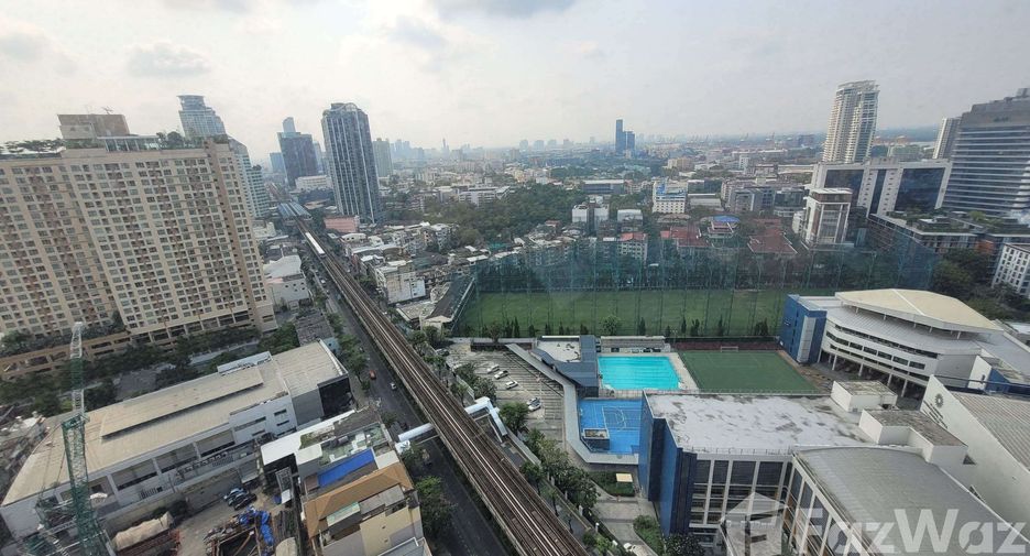 À louer 2 chambres condo à Khlong Toei, Bangkok