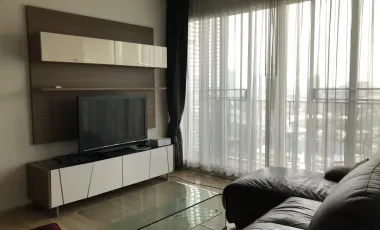 Condo en alquiler de 3 habitaciones en Khlong Toei, Bangkok